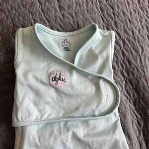 Alphie Swaddle by Ollie | 4-12M